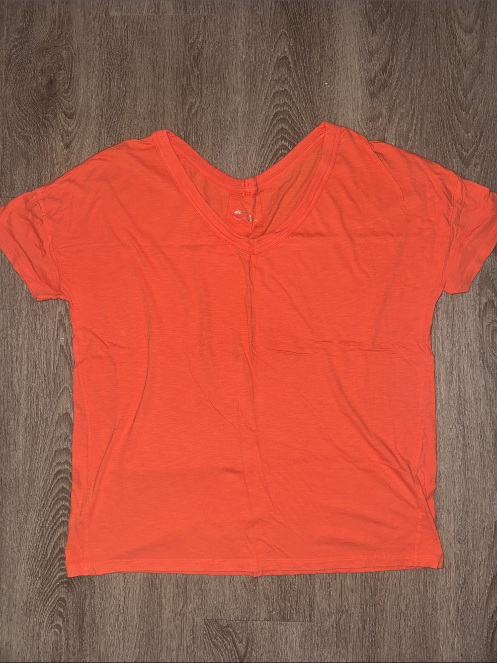 Aerie oversized v neck tshirt orange size medium